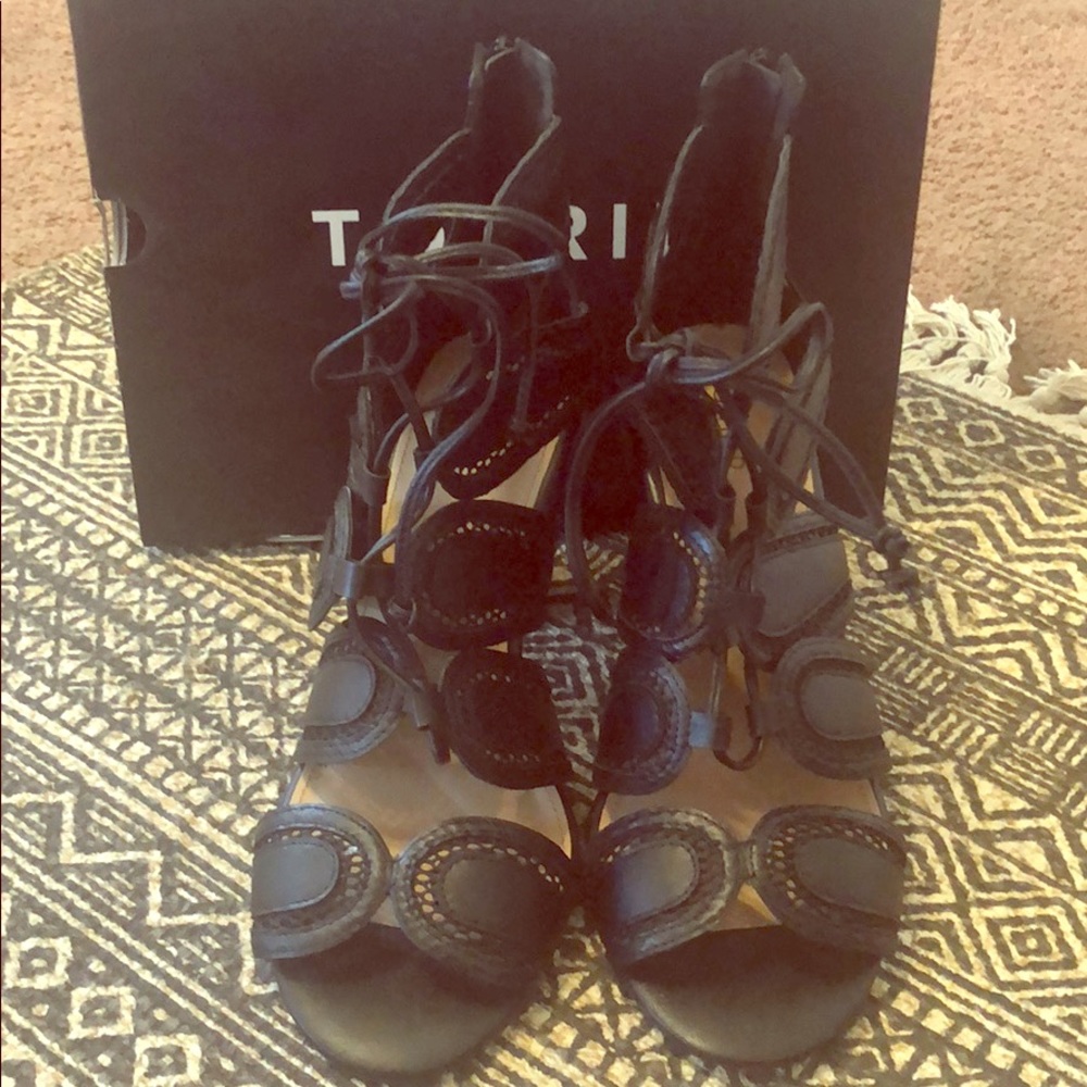 Scallop Lace up Cutout Heel Torrid 12W